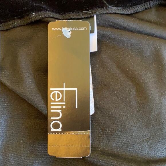 NWT Felina Black Velour Wrap Top Size Small - Picture 6 of 6